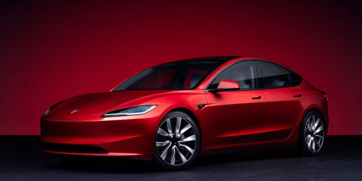 Model 3 — photo on Garage Streetcard