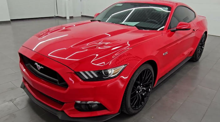 Mustang GT — photo on Garage Streetcard
